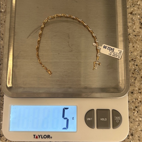 NEW 10k yellow gold Bamboo bracelet with 1/4 cttw diamonds - Picture 5 of 5